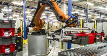 Deret - Deret Logistique innove avec une ligne d’expédition robotisée et automatisée.